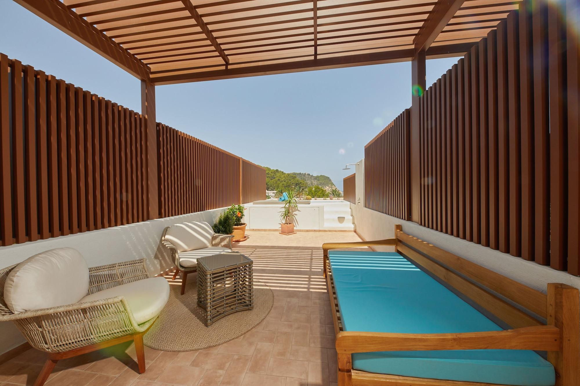 Cala San Miguel Ibiza Resort, Adults Only, Curio Collection By Hilton Hotel Port de Sant Miguel