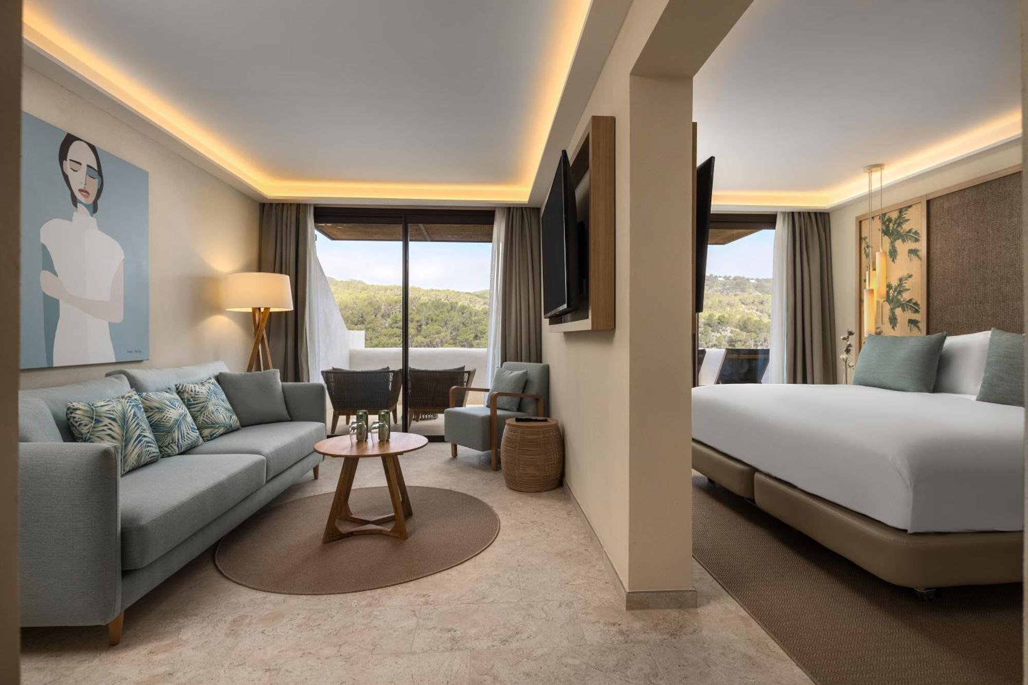 Cala San Miguel Ibiza Resort, Adults Only, Curio Collection By Hilton 5*